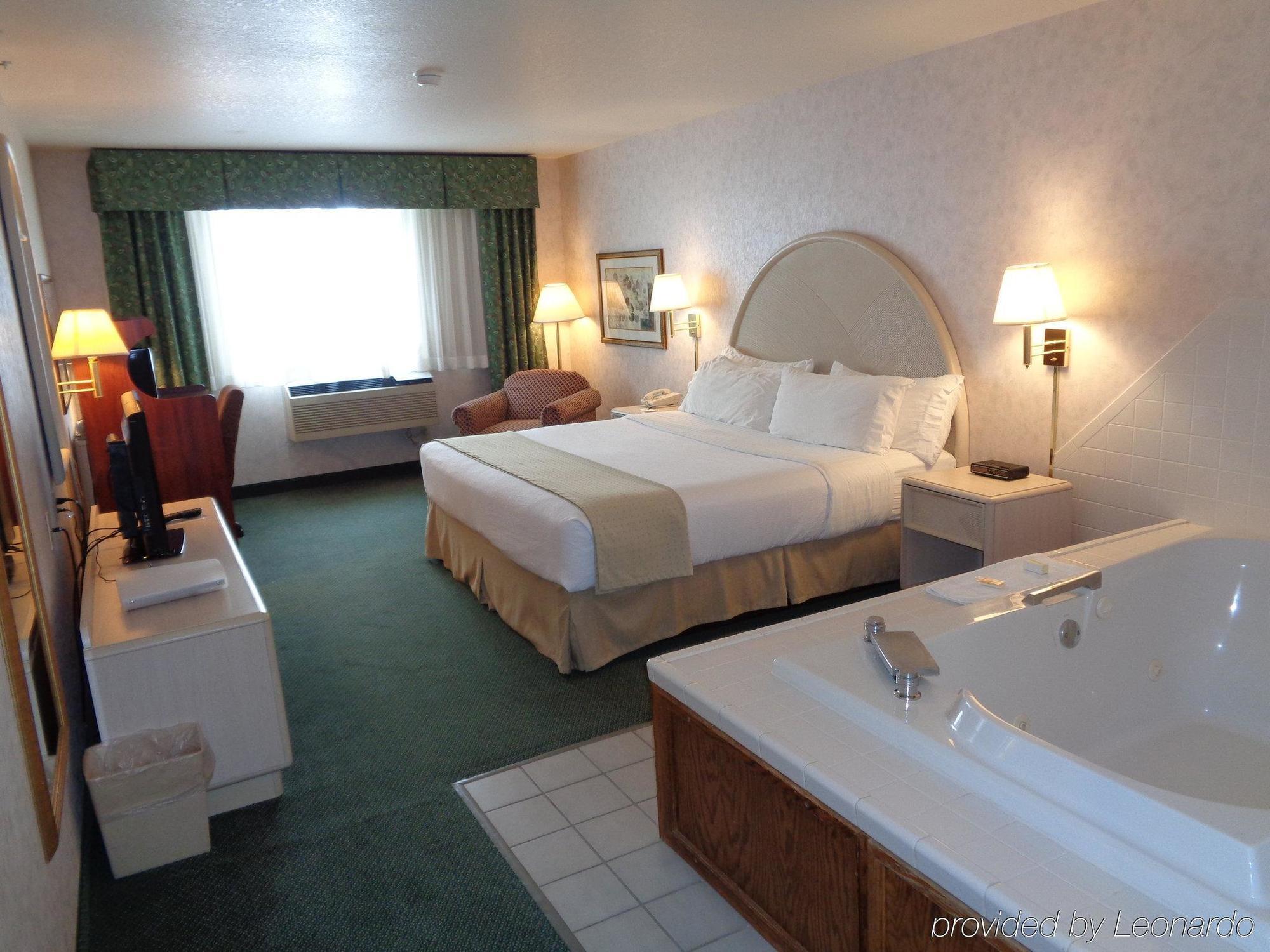 Country Inn & Suites By Radisson, Sidney, Ne Exterior foto